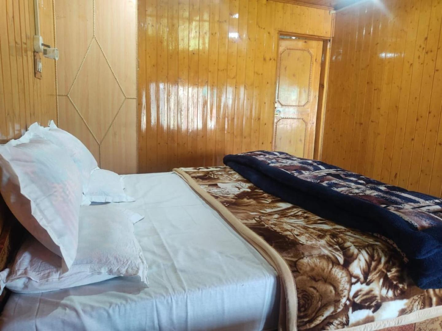 Roseland Cottage , Gulmarg Kültér fotó
