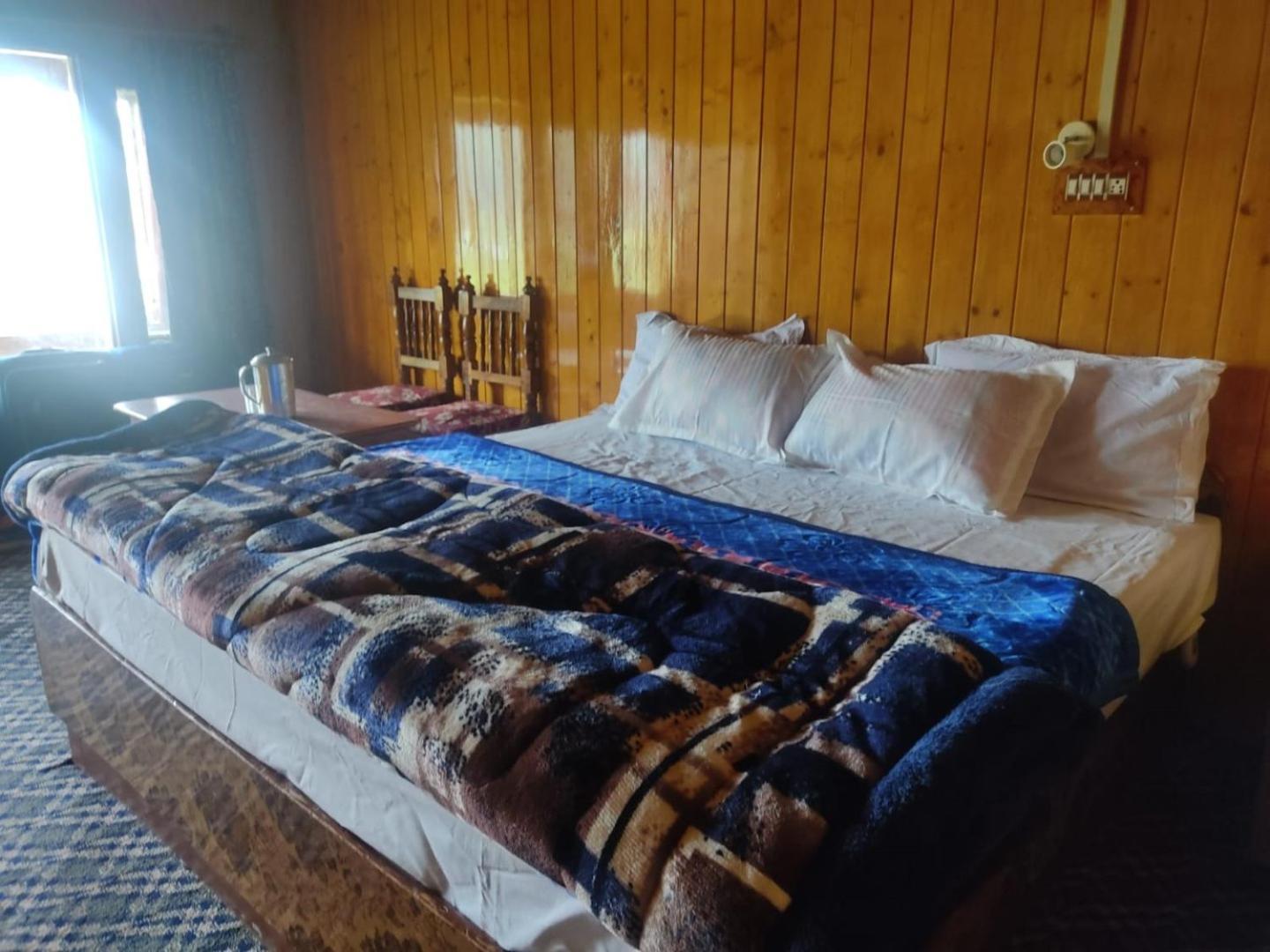 Roseland Cottage , Gulmarg Kültér fotó
